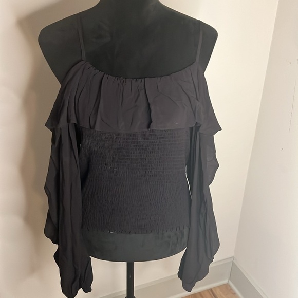 INC International Concepts black smocked cold shoulder ruffled top blouse Sz L - Picture 1 of 8